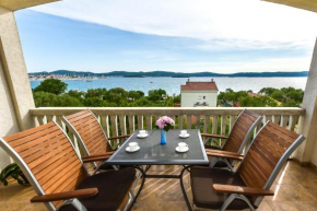  Apartments Adria  Биоград На Мору